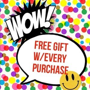 Free surprise gift with every purchase💕💕💕